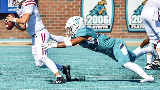 EJ_Porter_vs_UMass_2__2021_CCU_Photography
