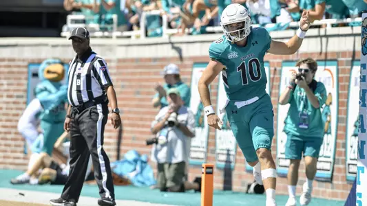 Grayson_McCall_vs_UMass_1__2021_CCU_Photography