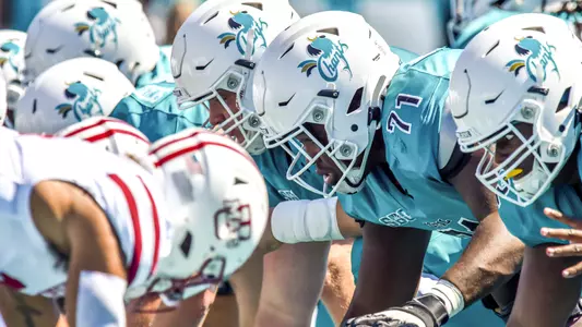 Isaac_Owusu_Appiah_vs_UMass_1__2021_CCU_Photography