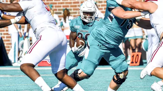 Isaiah_Connelly_vs_UMass_1__2021_CCU_Photography