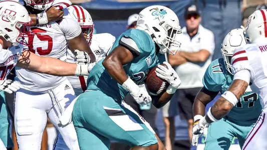 Isaiah_Connelly_vs_UMass_2__2021_CCU_Photography