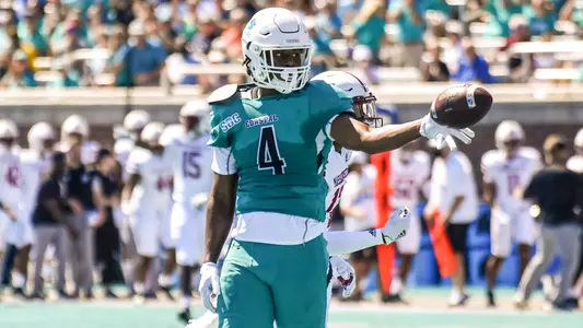 Isaiah_Likely_vs_UMass_1__2021_CCU_Photography