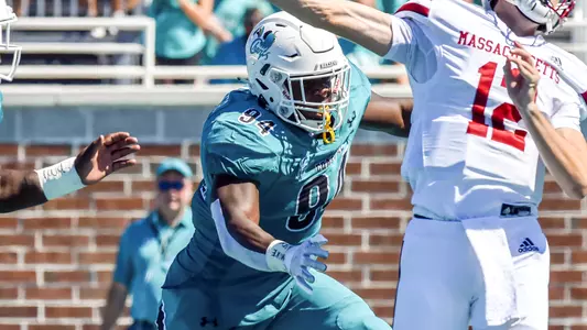 Jeffrey_Gunter_vs_UMass_1__2021_CCU_Photography