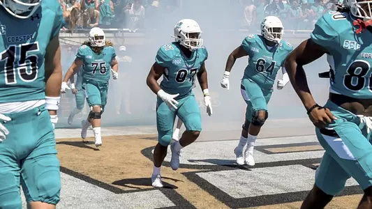 Johnny_Magee_vs_UMass_1__2021_CCU_Photography