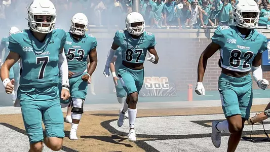Malachi_Taylor_vs_UMass_1__2021_CCU_Photography