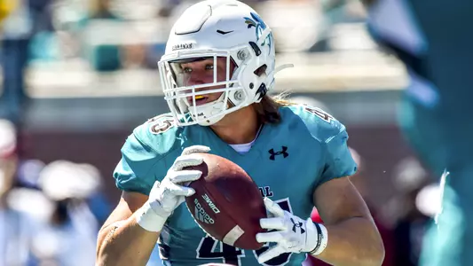 Mason_Shelton_vs_UMass_1__2021_CCU_Photography