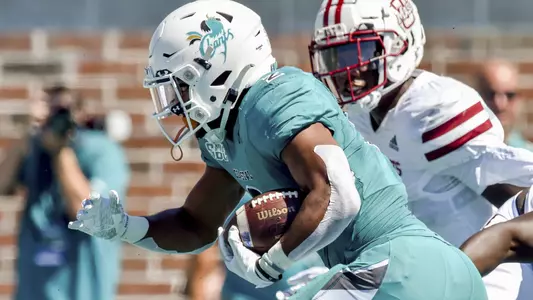Reese_White_vs_UMass_1__2021_CCU_Photography