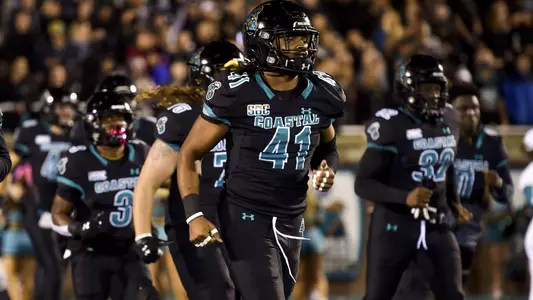 Myles_Olufemi_vs_Troy_1_2021_CCU_Photography