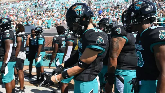 Drew_Leszczynski_vs_ULM_1_2021_CCU_Photography