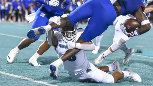 Manny_Stokes_Jr_vs_Kansas_2_2021_CCU_Photography