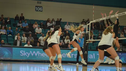 Rivest with one of her 17th kills vs JMU