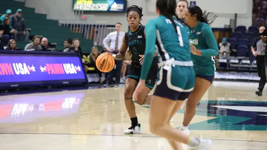 Abron driving vs UNCW