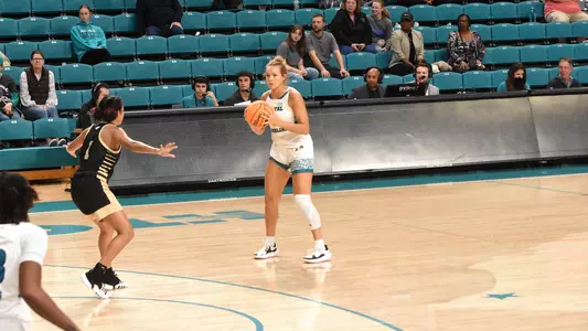 Barney on the perimeter vs UNC Pembroke