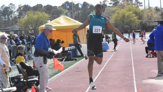 Deondre Hardy long jump event at Alan Connie Shamrock Invitational (3-17-23)