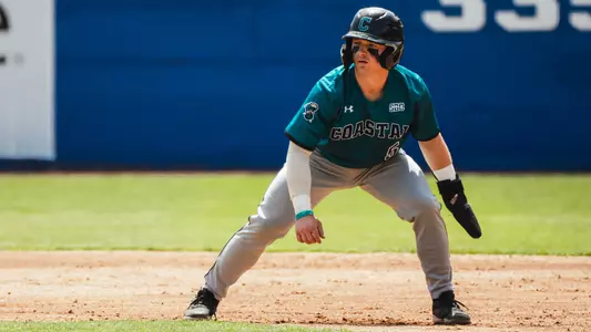 Payton Eeles leads off first base at Georgia State (April 2, 2023)