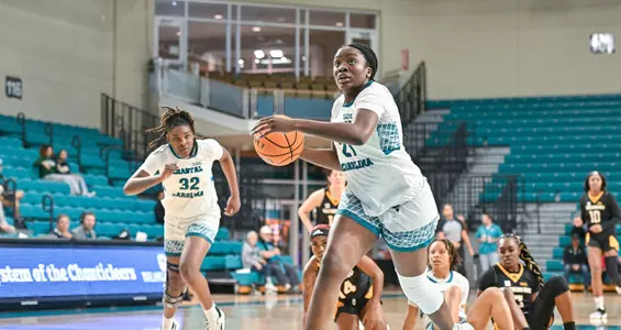 Makaila Cange vs. Southern Miss