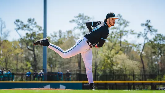 Ellison on the mound