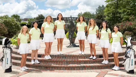 Women's Golf Team Photo