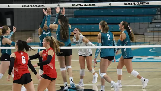 Celebrating the point vs Bulldogs