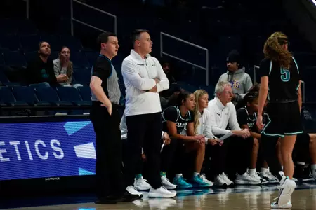 Kevin Pederson coaches at ODU on 1/8/2025