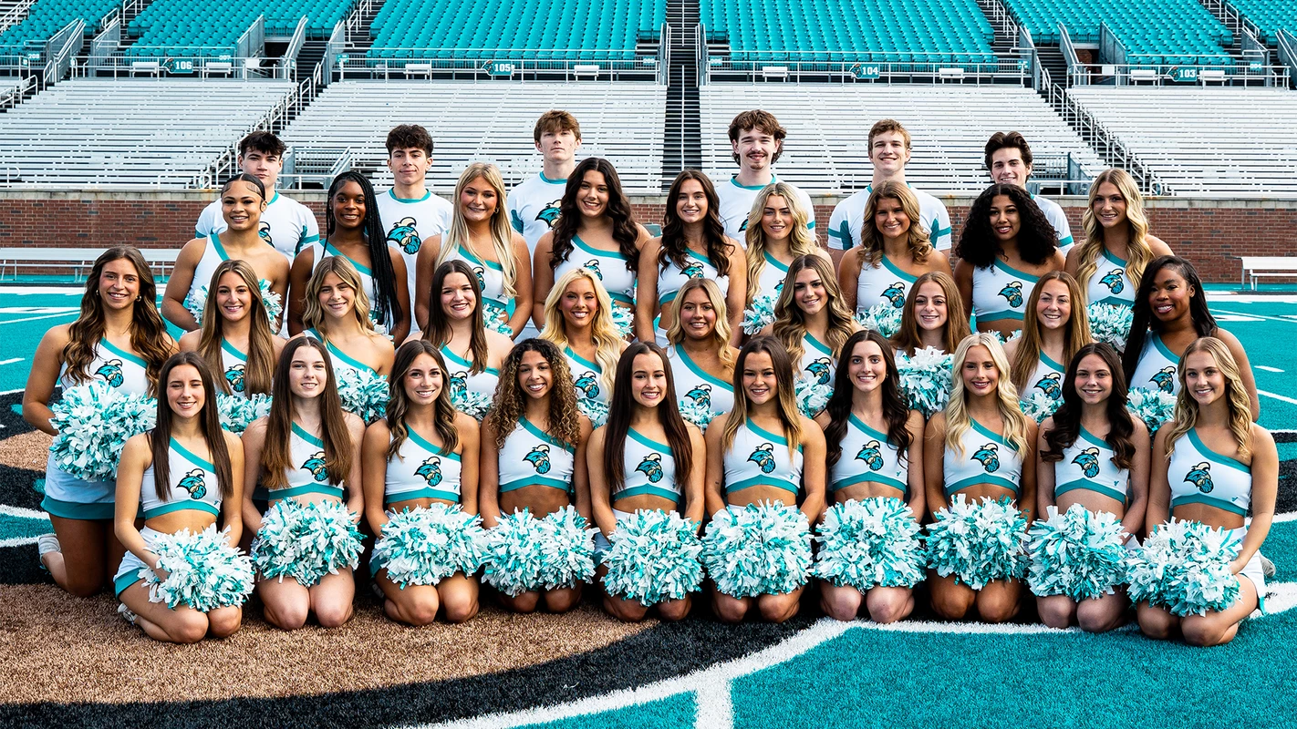 2025 cheer team
