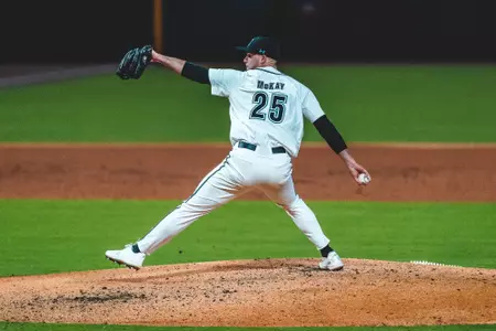 Cullen McKay pitches against Alabama on 2/21/2025