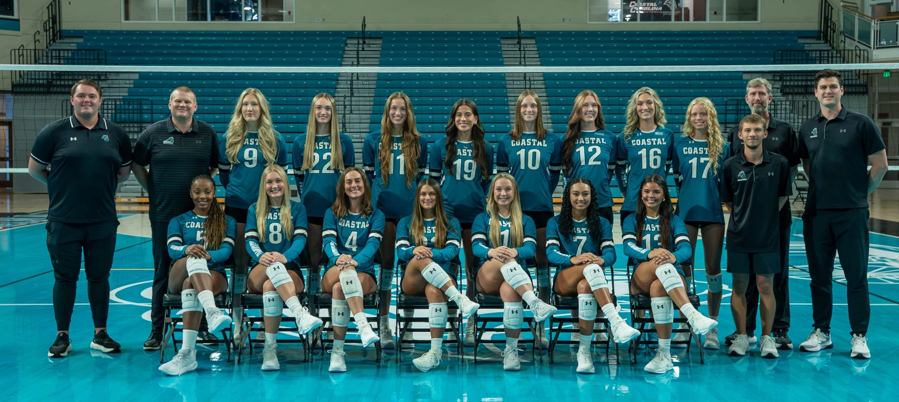 2025 Volleyball Team Photo