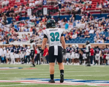 Nate Gregory lines up for play against South Alabama on 9/20/2025