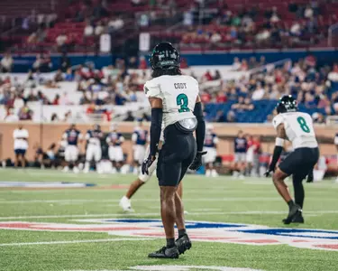 Zach Cody between plays against South Alabama on 9/20/2025
