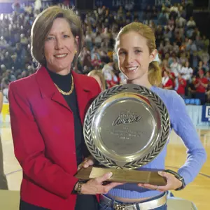 Bierbaum Presented With Honda Award