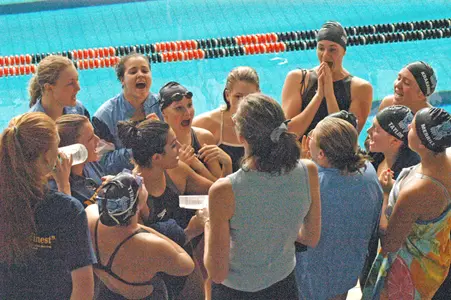 Women's Swimming & Diving Among Top 30 Team GPAs in Division I