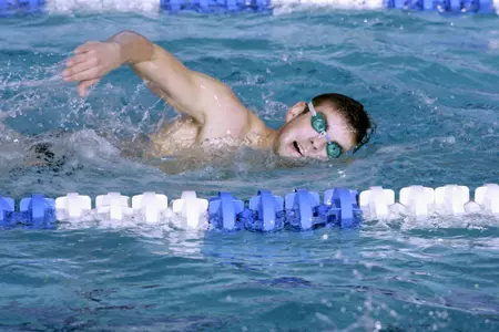 Men?s Swimming Cruises to 155-145 Win Over Fordham