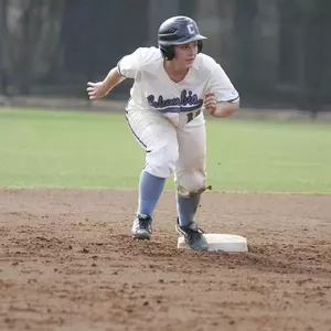 Quaker Bats Stay Hot in Sweep of Softball