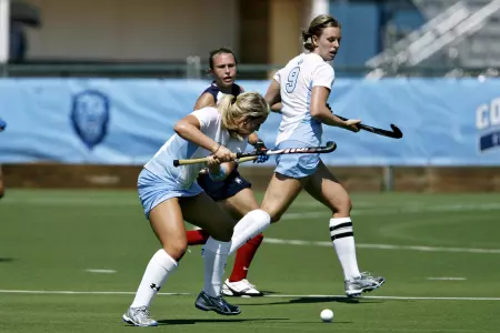 Field Hockey Falls to Hofstra, 4-2