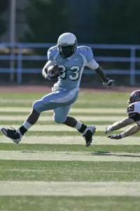 Harvard Uses Fast First Quarter to Defeat Lions in Football, 34-14