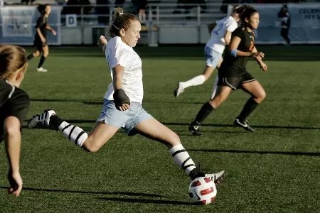 Nora Dooley Named Ivy League Women's Soccer Player of the Week