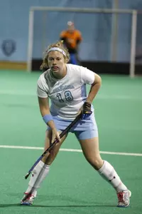 Full Team Effort Leads Field Hockey Past Holy Cross, 5-1