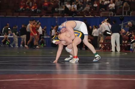 Army Outlasts Columbia Wrestling, 19-15