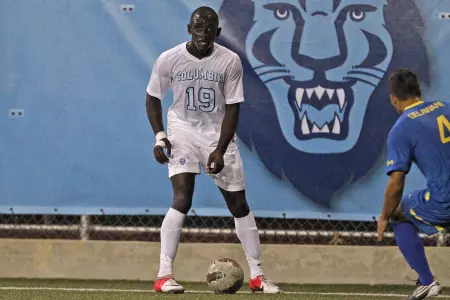 Two Early Goals Lead Dartmouth Past Men?s Soccer, 2-1