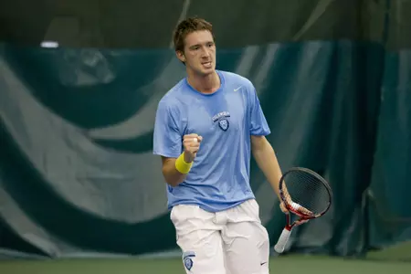 Singles Play Lifts No. 16 Men?s Tennis Over No. 17 Tennessee, 4-3, at ITA Kick-Off