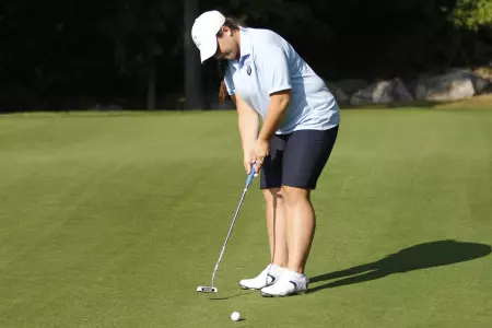 Vik Teams Up With Sister At U.S. Women?s Amateur Four-Ball Championship