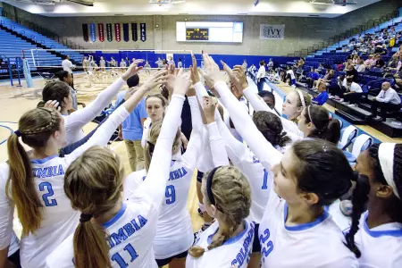 Volleyball Looks to Remain Perfect at Home, Hosts Dartmouth, Harvard