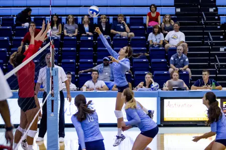 Lions Fall To Dartmouth 3-1 On The Road