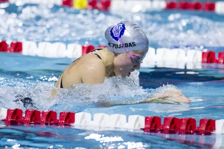 Women's Swimming & Diving Gears For Army & Penn In Season Opener
