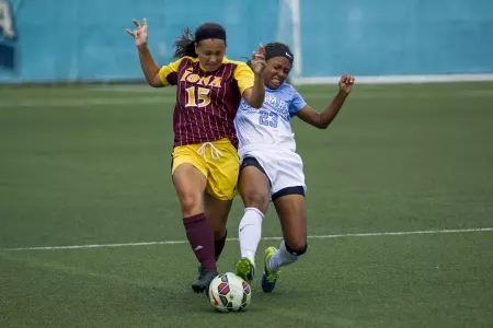 Women's Soccer Edged by Arizona, 2-0