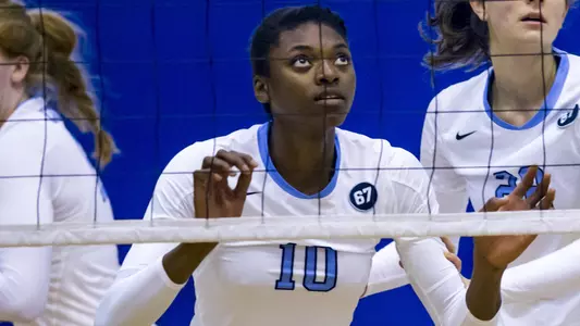 Volleyball Falls in Five-Set Battle to LIU Brooklyn