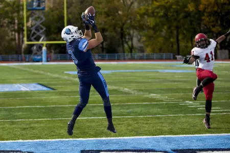 Football Drops 21-14 Decision to Harvard