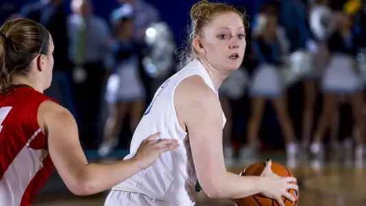Penn Pulls Away in 2nd Half to Defeat Women's Basketball