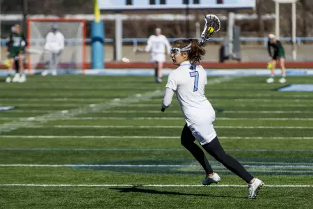 Lacrosse Holds Off Radford, 14-11