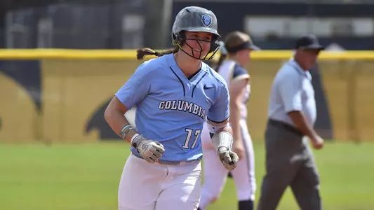 Sommer Grzybek Rounding Bases Smile 2019 at FIU